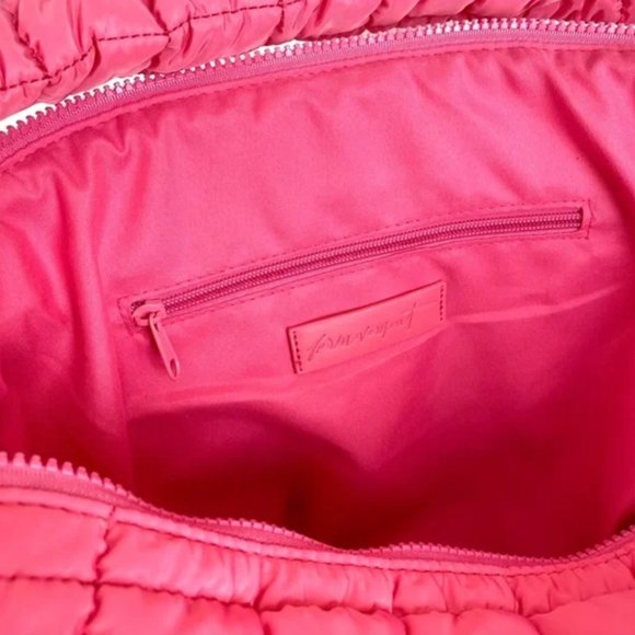 Free People Pink Bubblegum Quilted Carryall - Factory Sealed - NWT - Picture 11 of 17